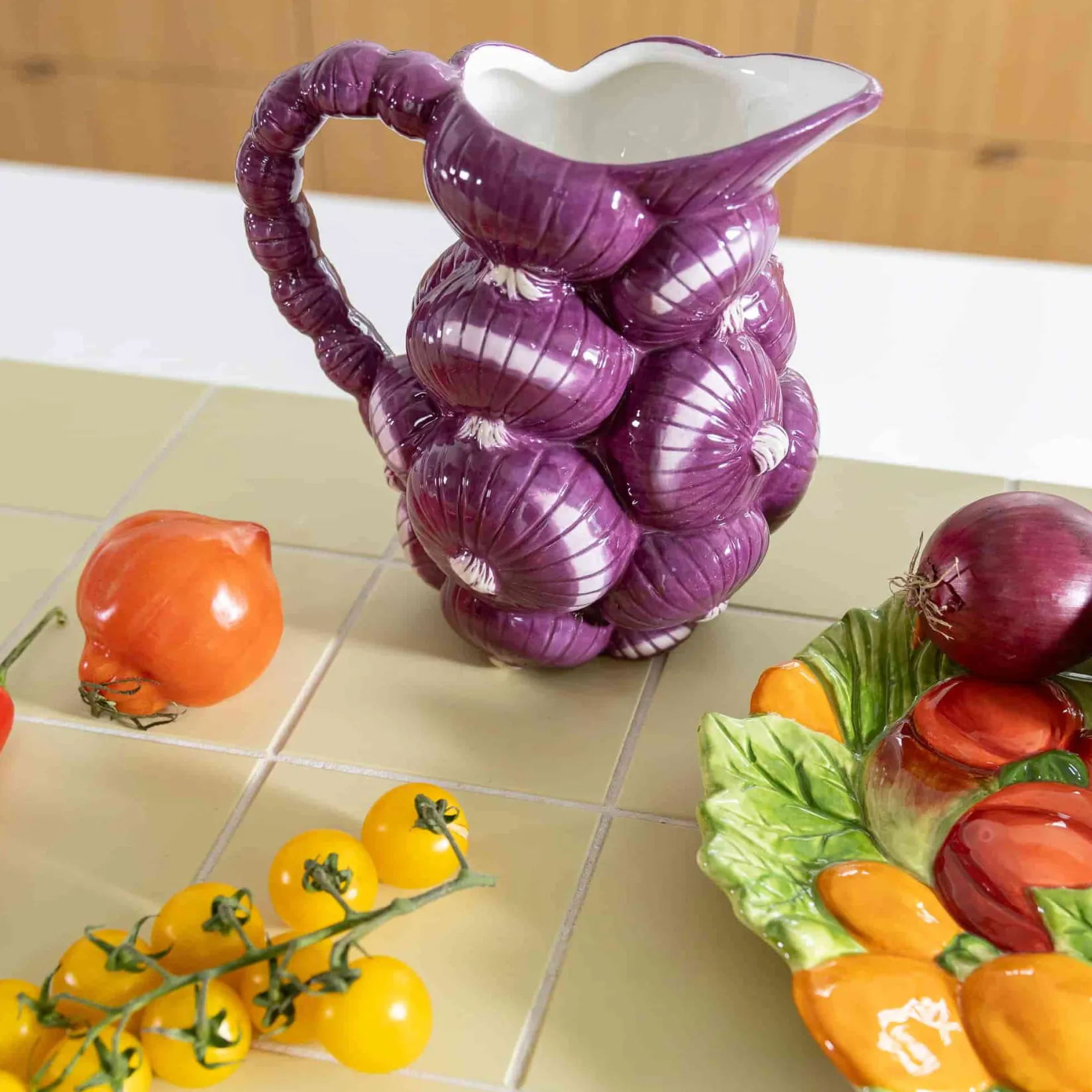 Discount Ceramic Red Onion Jug, 1 Litre Jugs & Bottles|Tableware Brands
