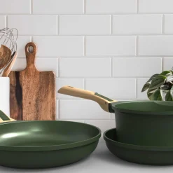 Hot Lightweight Non-Stick 3 Piece Cookware Set with Detachable Handles, Green, BPA-Free Pots & Pans