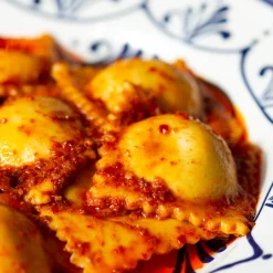 Outlet Ravioli Tray - 12 Large Round Ravioli 52mm x 52mm Italian Ingredients|Kitchen Tools & Utensils