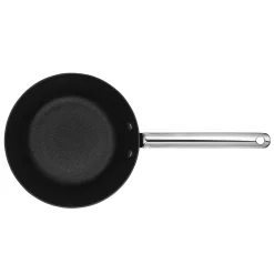 New TechnIQ Non-Stick Saucier, 22cm Pots & Pans